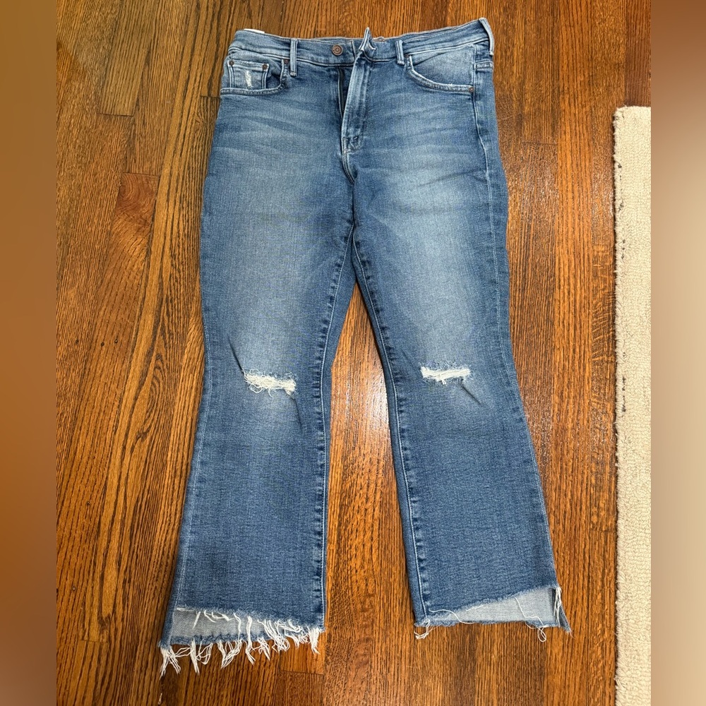 MOTHER Light Blue Frayed Hem Ankle Crop Jeans - Picture 2 of 4